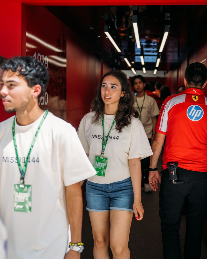 Image 1 - Miami Grand Prix 2026: An Exclusive STEM Day with Lewis Hamilton and Ferrari | Populer Platform
