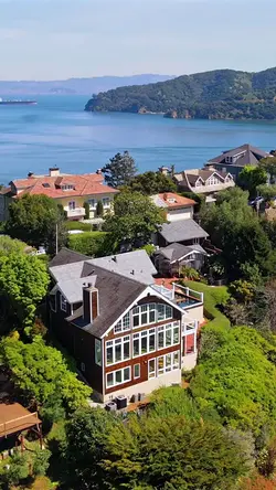 Experience the Ultimate Luxury Lifestyle with $10 Million Views at 335 Golden Gate Avenue | Populer Platform