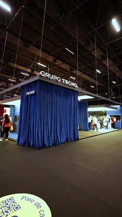 Revestir Stand Execution by Paleta Cenografia Enhances GrupoTecno Brand Identity | Populer Platform