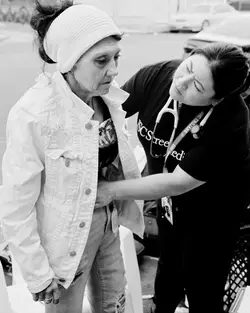 New Street Medicine Resource Center Launched to Support Healthcare for Unsheltered Communities | Populer Platform