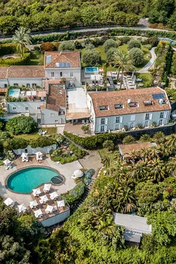 Discover Luxury Eco-Lodging at Carruba di Riposto in Sicily | Populer Platform