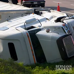 Expert Legal Guidance for Catastrophic Truck Accident Cases in Maine | Populer Platform