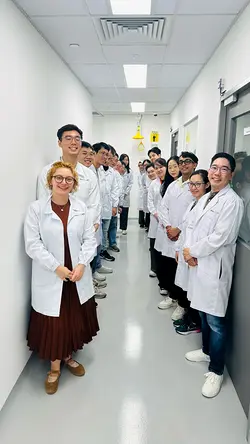 Laboratory Hosts Workshop Participants from Singapore's Scientific Community | Populer Platform